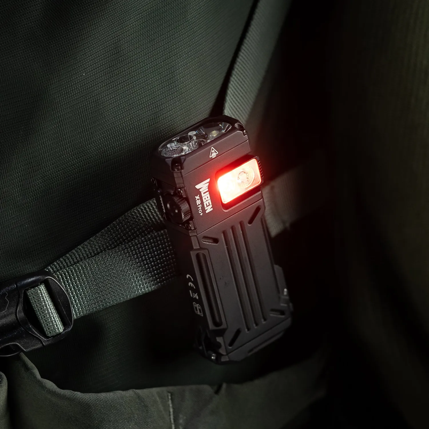 Wuben X2 Pro+ zaklamp zwart rood-wit 1500 lumen