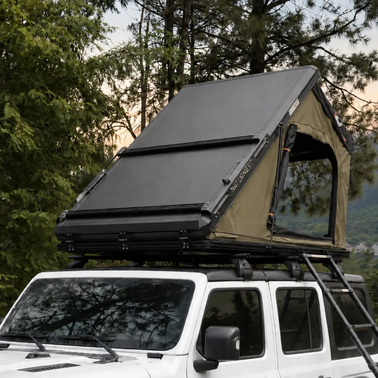 Naturnest Polaris 2 daktent 210x132 airco-aansluiting