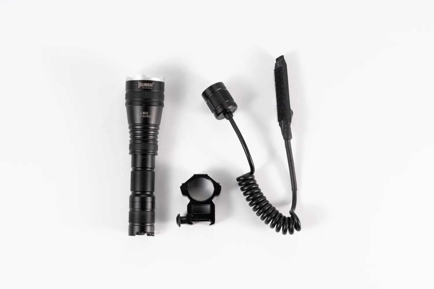 Wuben L60 Zoom Zaklamp 1200 Lumen 320m