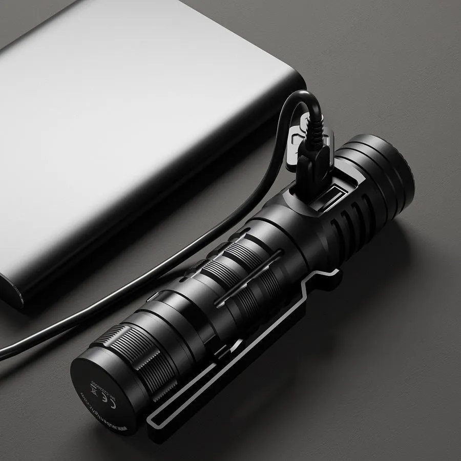 Wuben C2 zaklamp 2000 lumen powerbank IP68