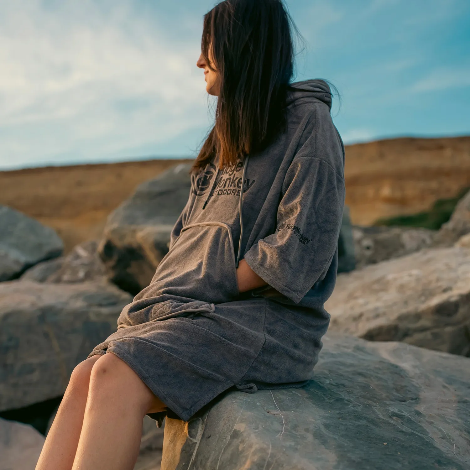 Ridgemonkey Poncho Towel poncho handdoek leisteen warm
