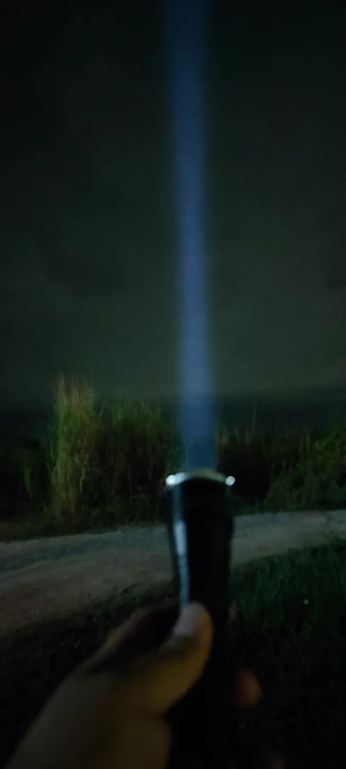 Wuben L60 Zoom Zaklamp 1200 Lumen 320m