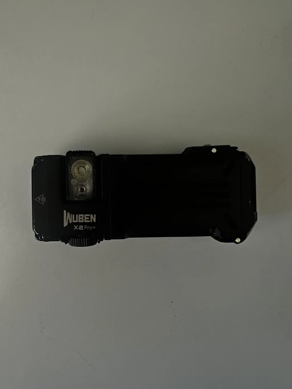 Wuben X2 Pro+ zaklamp zwart rood-wit 1500 lumen