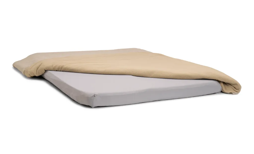 Hest Double Comforter BLEM dekbed outlet licht beschadigd
