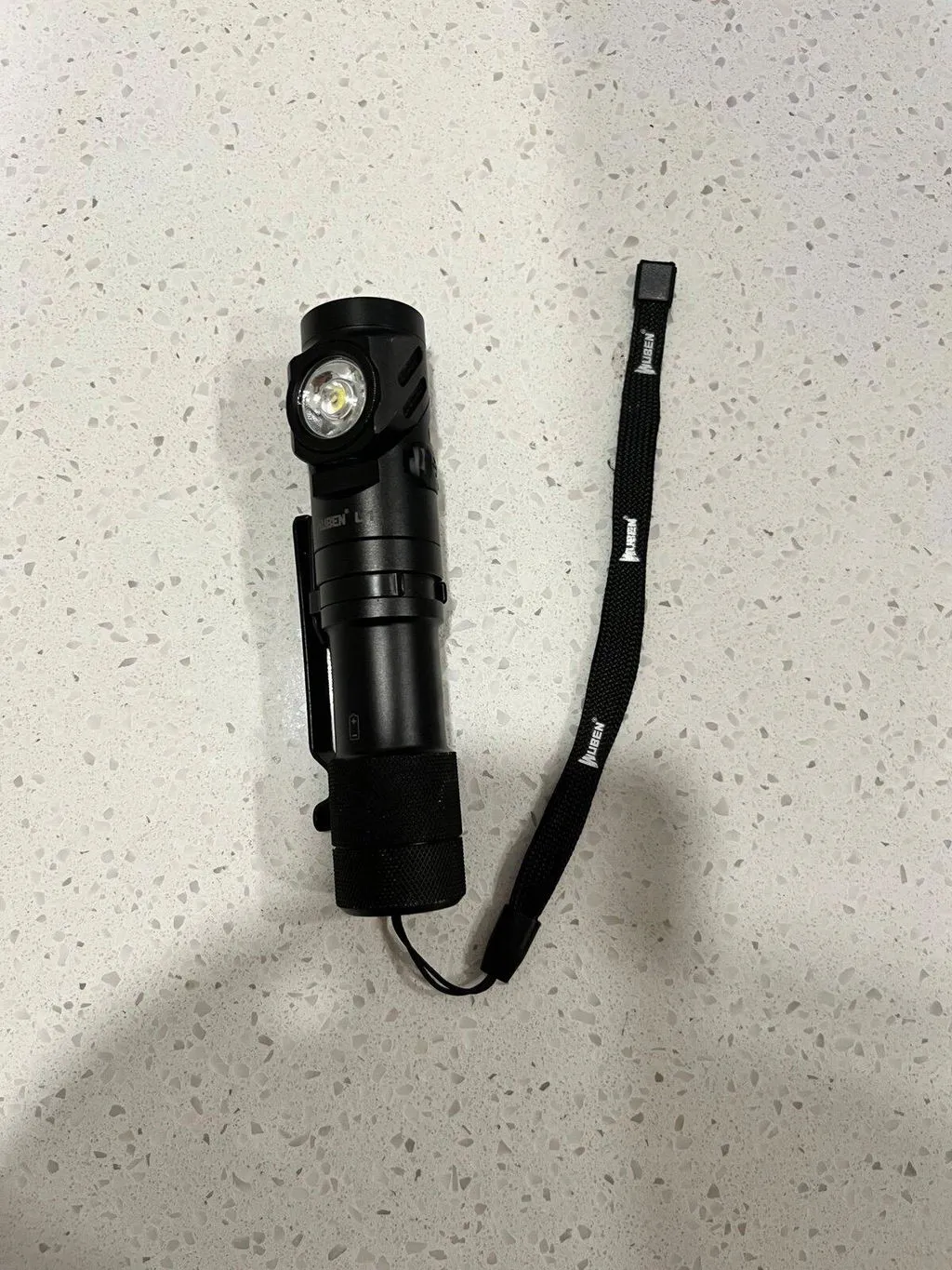Wuben L1 EDC zaklamp OSRAM P9 2000 lumen