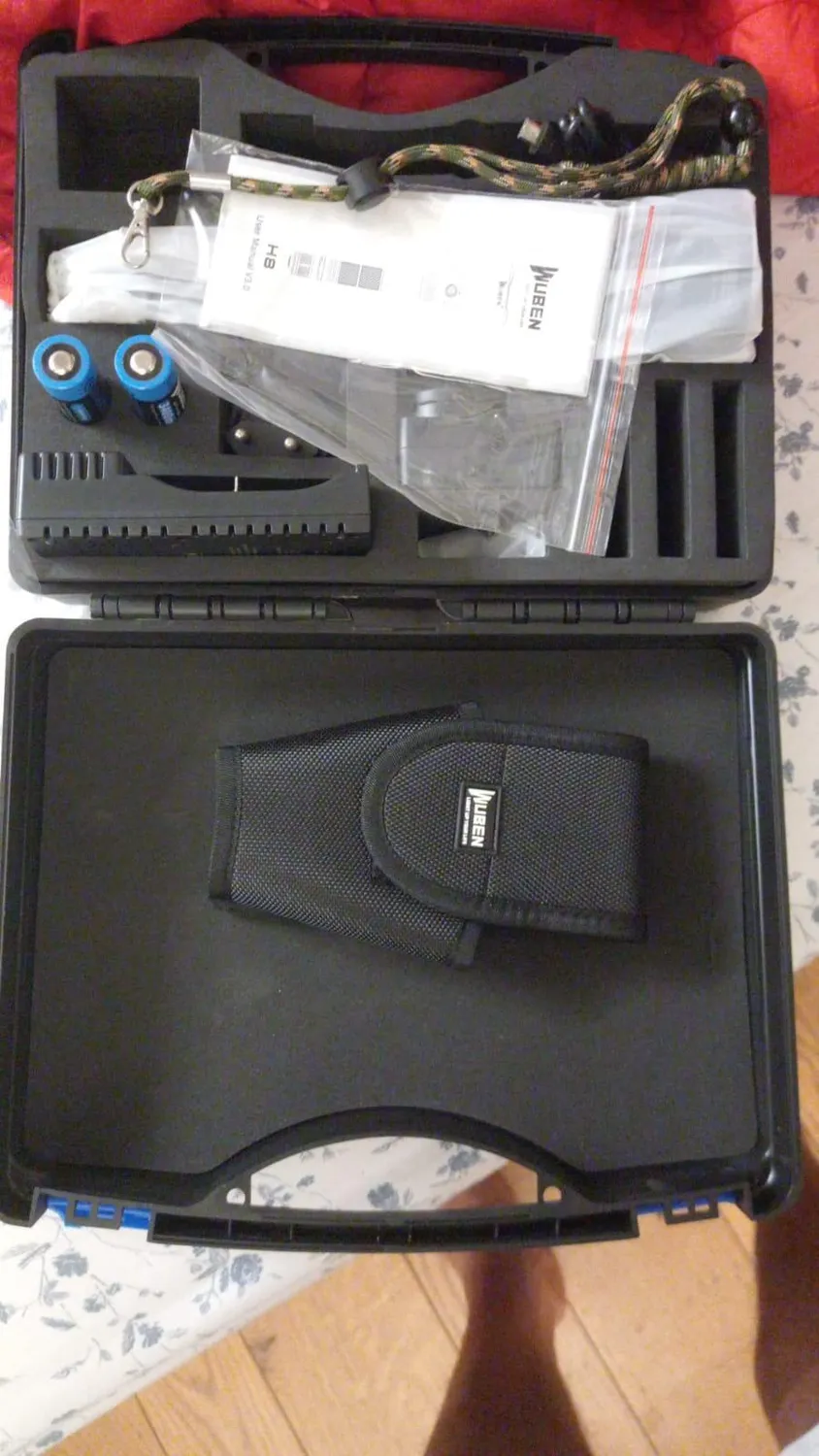 Wuben H8 zaklamp jacht 1800 lumen standaard kit