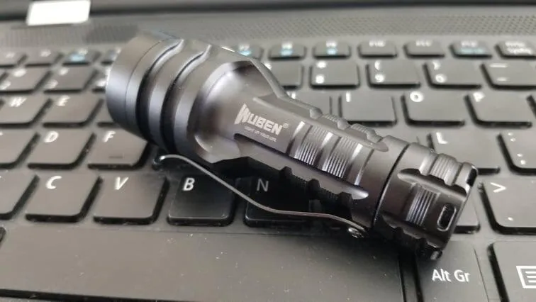 Wuben E6 Mini Zaklamp 900 Lumen IP68