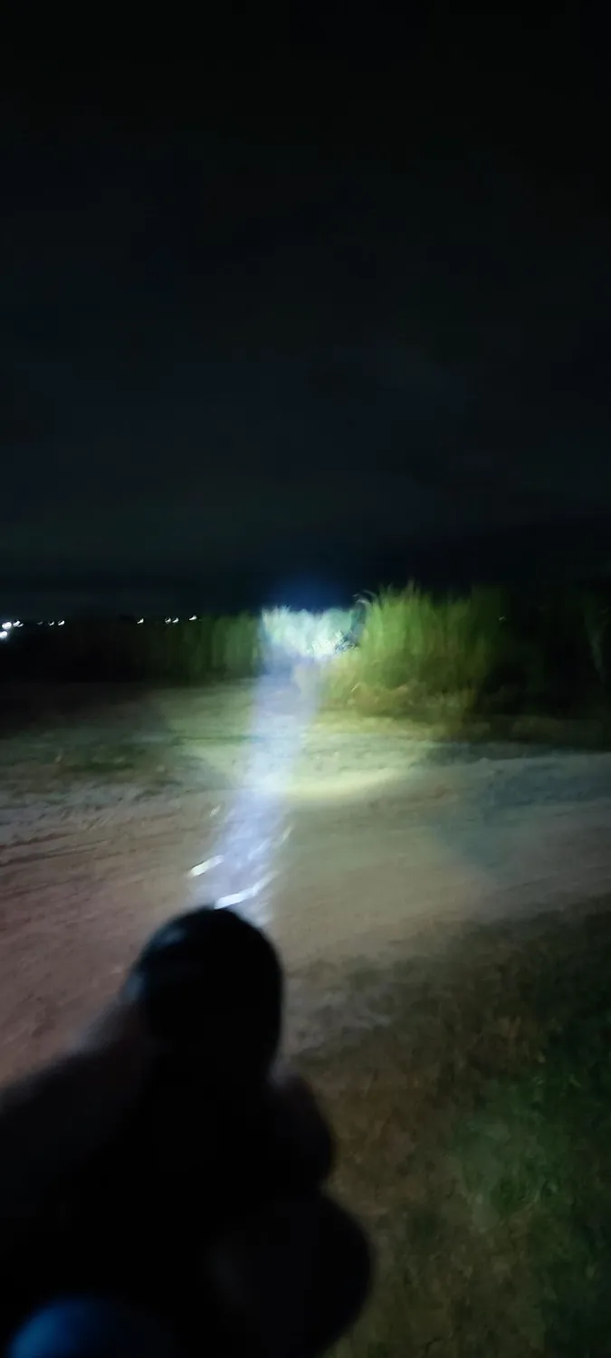 Wuben L60 Zoom Zaklamp 1200 Lumen 320m
