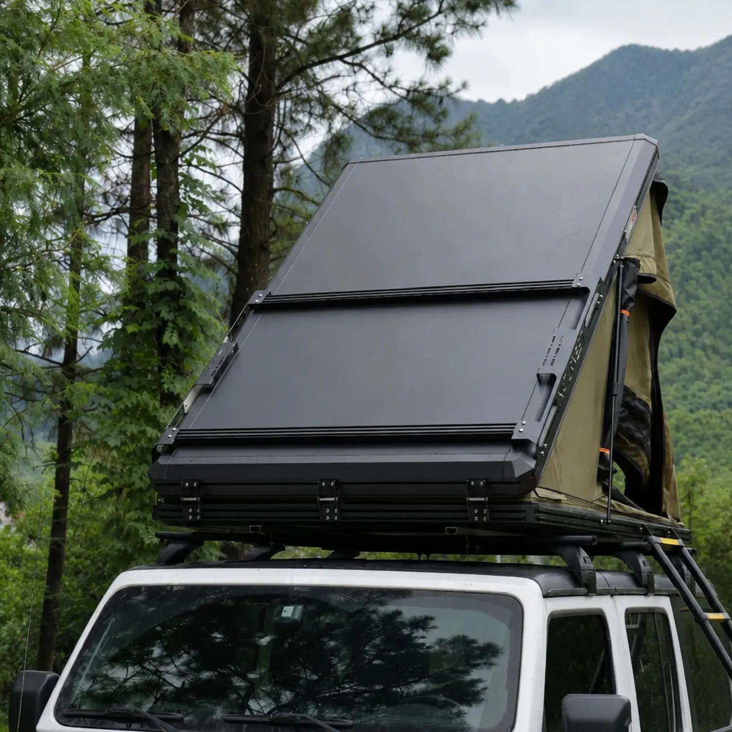 Naturnest Polaris 2 daktent 210x132 airco-aansluiting